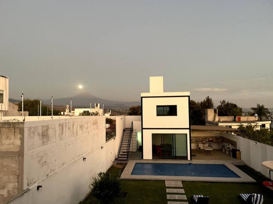 Casa Lycha Villa ตลายาคาปาน ภายนอก รูปภาพ